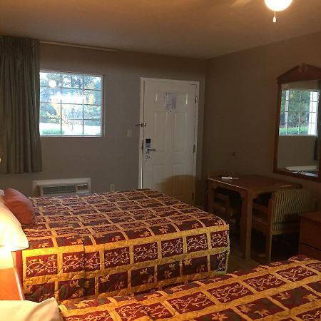 Deerfield Inn New Johnsonville Exterior foto