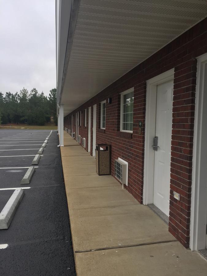 Deerfield Inn New Johnsonville Exterior foto